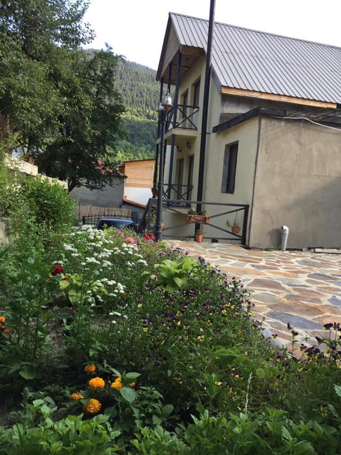 Guesthouse Gera 메스티아 외부 사진