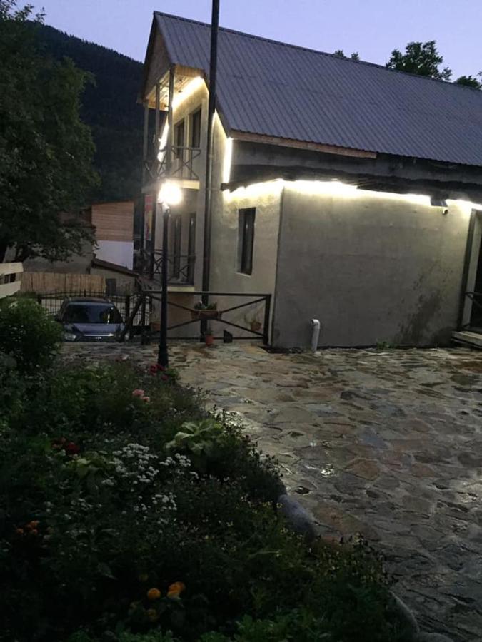 Guesthouse Gera 메스티아 외부 사진