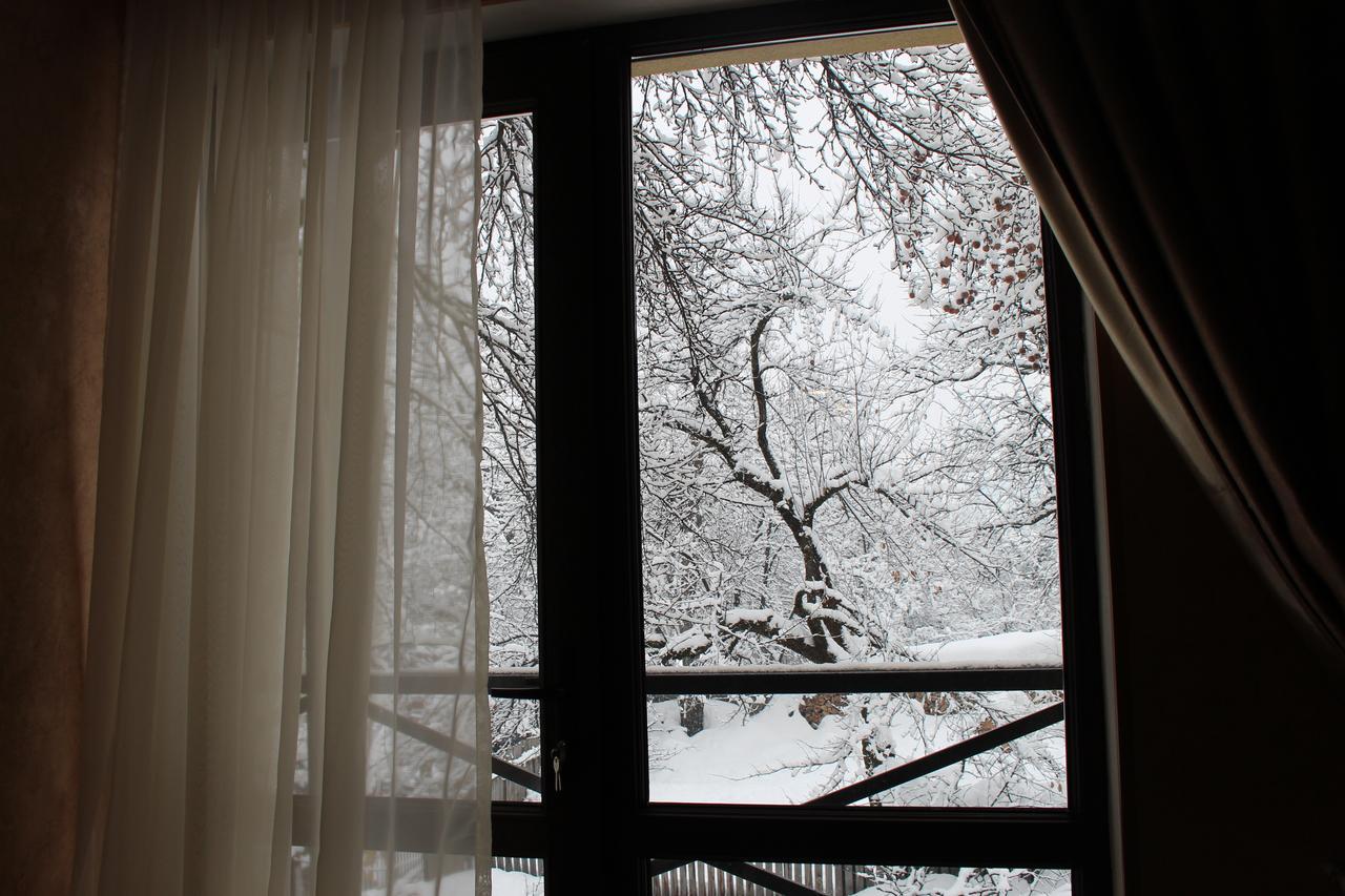 Guesthouse Gera 메스티아 외부 사진