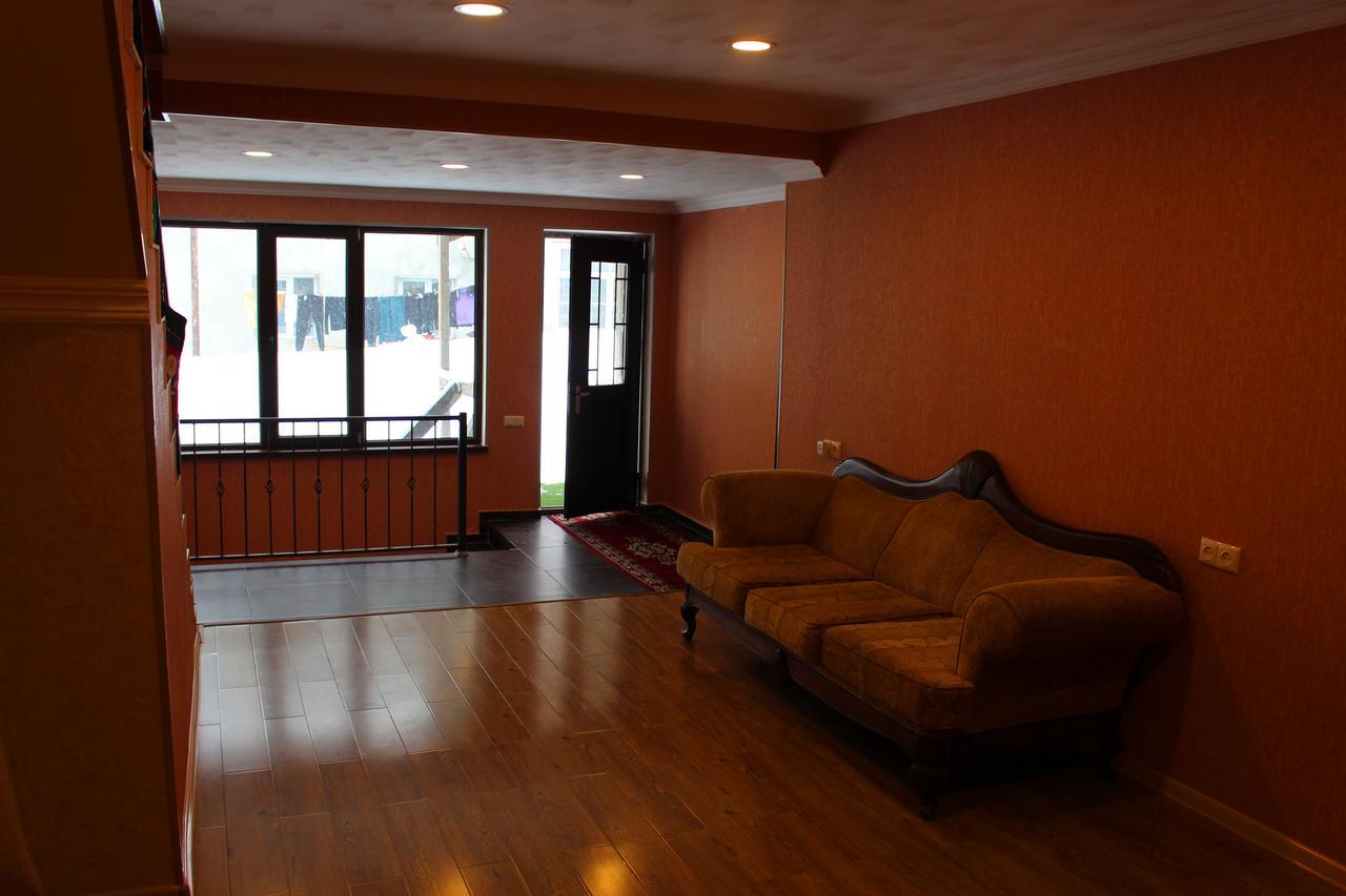 Guesthouse Gera 메스티아 외부 사진